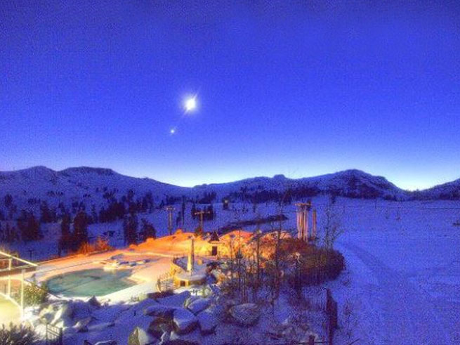 Twilight Snowshoe Tour at North Lake Tahoe
