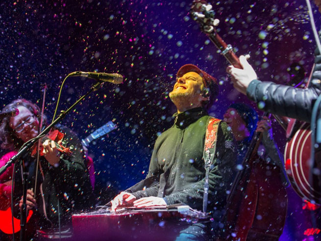 WinterWonderGrass California 2015