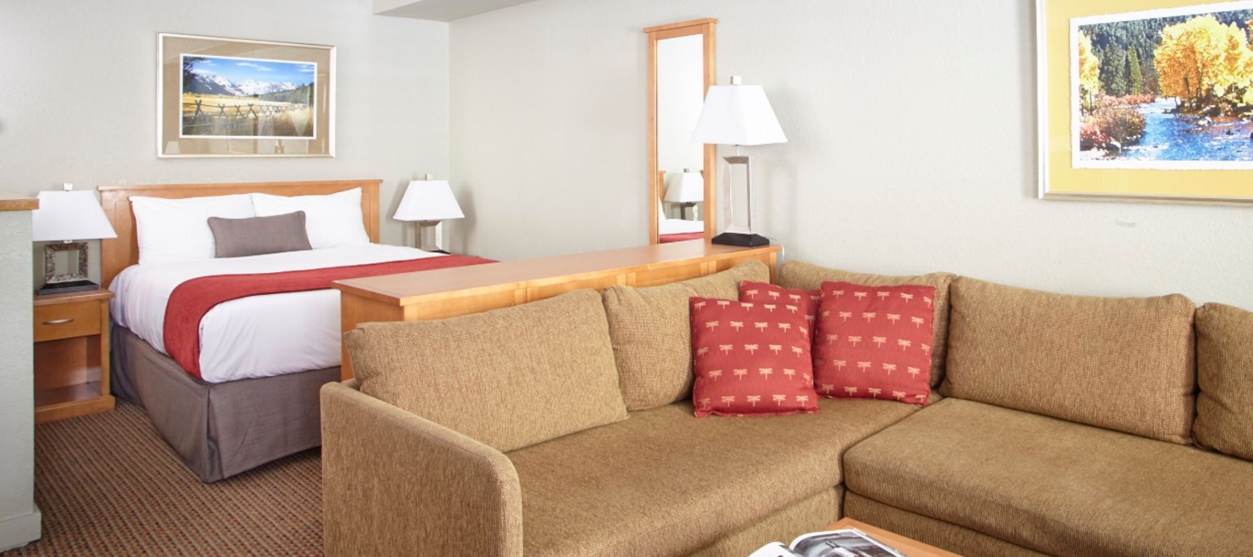 Palisades Tahoe Lodge, Olympic Valley