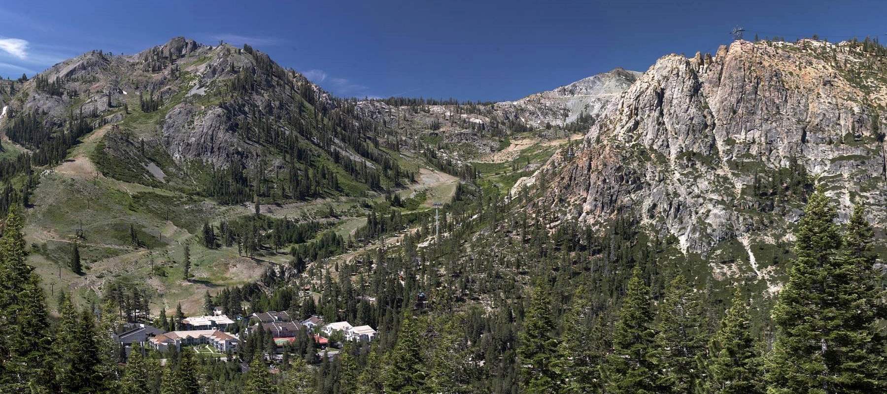 Palisades Tahoe Lodge, Olympic Valley