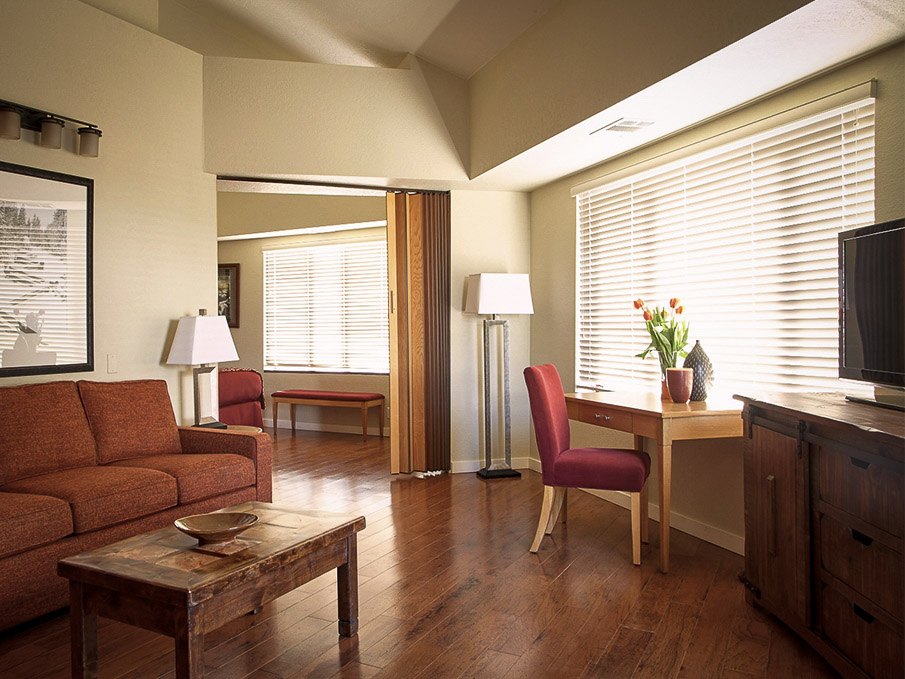 Palisades Tahoe Lodge, Olympic Valley offers One Bedroom Suite