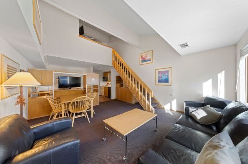 314 | Loft Escape - King Bed, Views, Hike & Bike