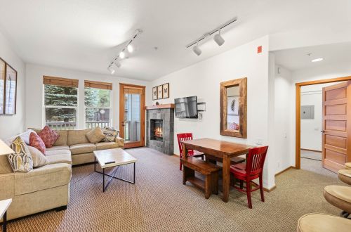 703 | Fan-Favorite 2BD - Kitchen, W/D & Pool